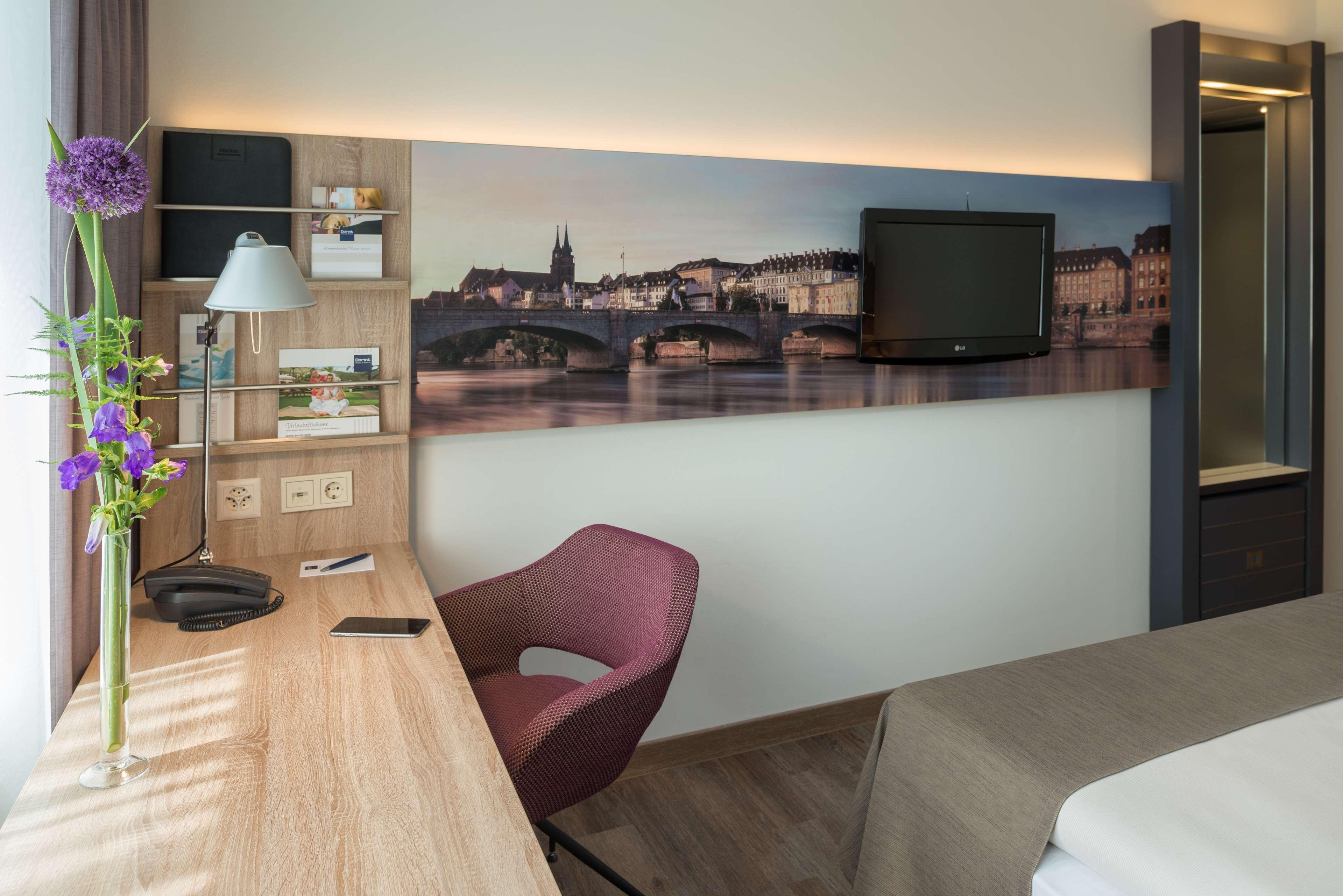 Essential By Dorint Basel City Bagian luar foto