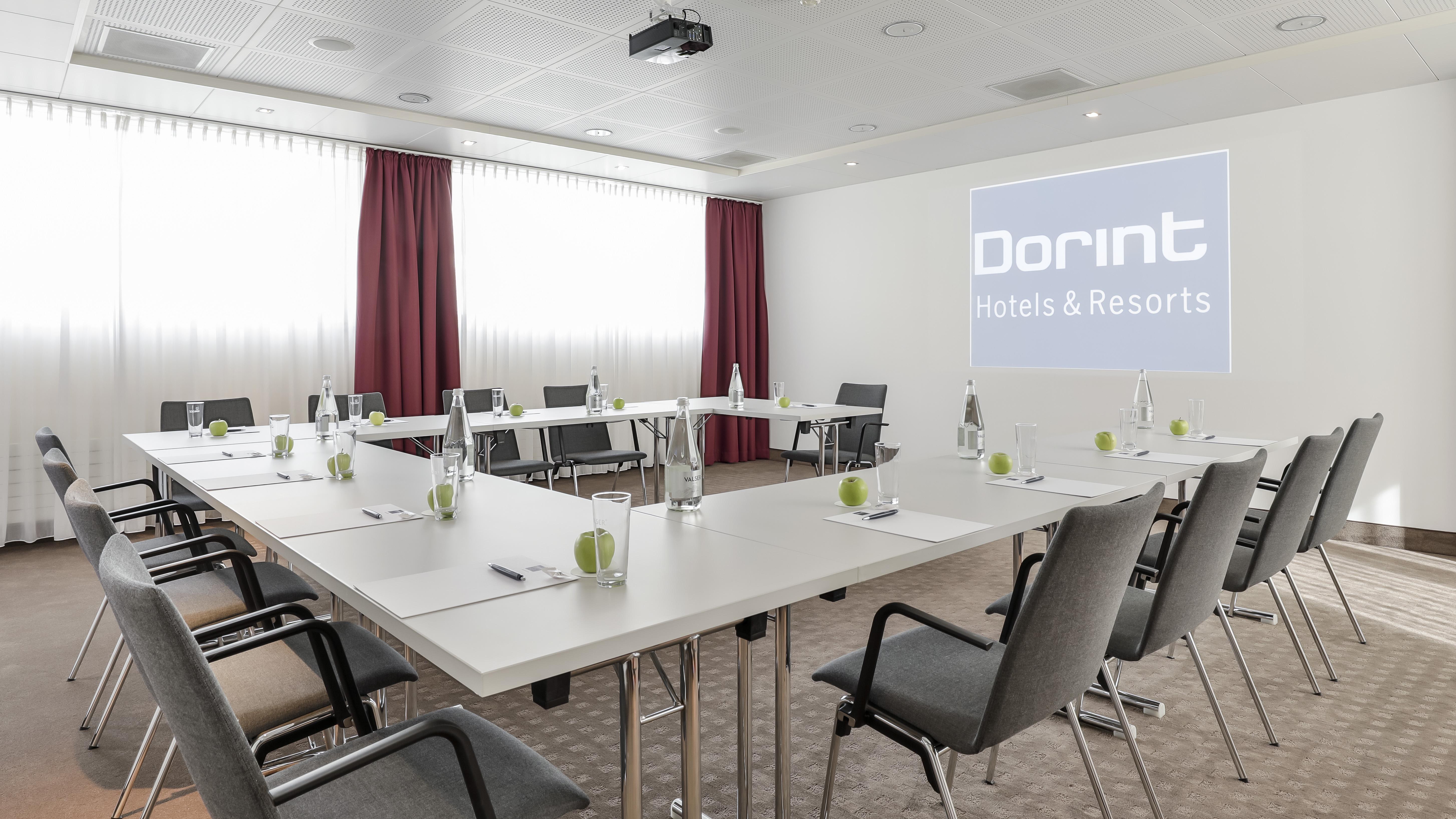 Essential By Dorint Basel City Bagian luar foto