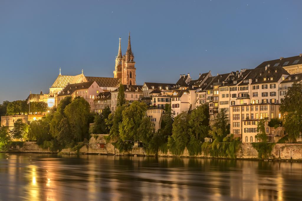 Essential By Dorint Basel City Bagian luar foto